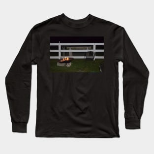 A night on the farm around the fire Long Sleeve T-Shirt